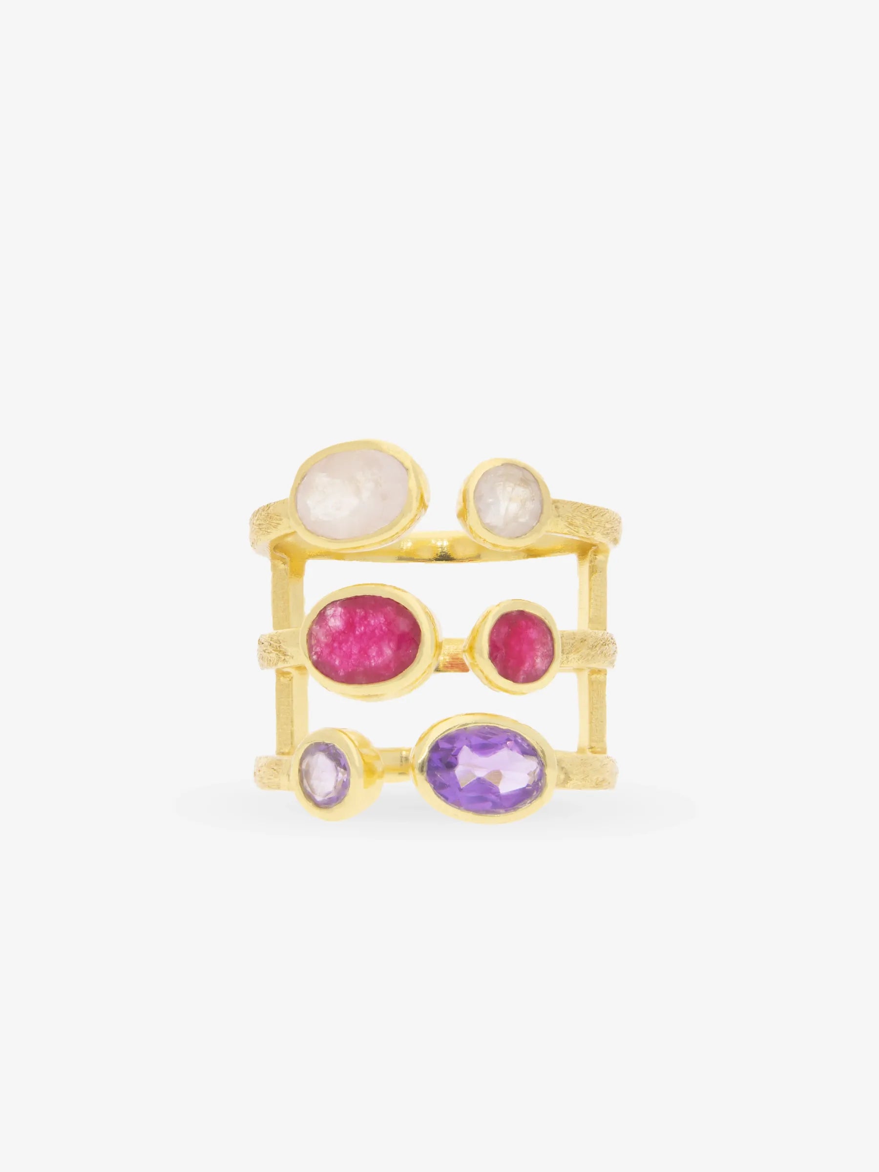 Anillo de plata de ley chapada en oro, con cuarzo rosa, jade rosa y amatista.