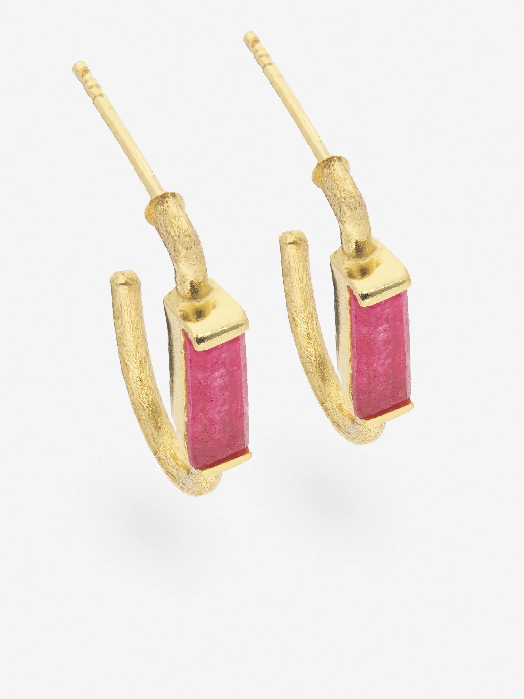 Hoop earrings in gold-plated 925 silver with pink jade