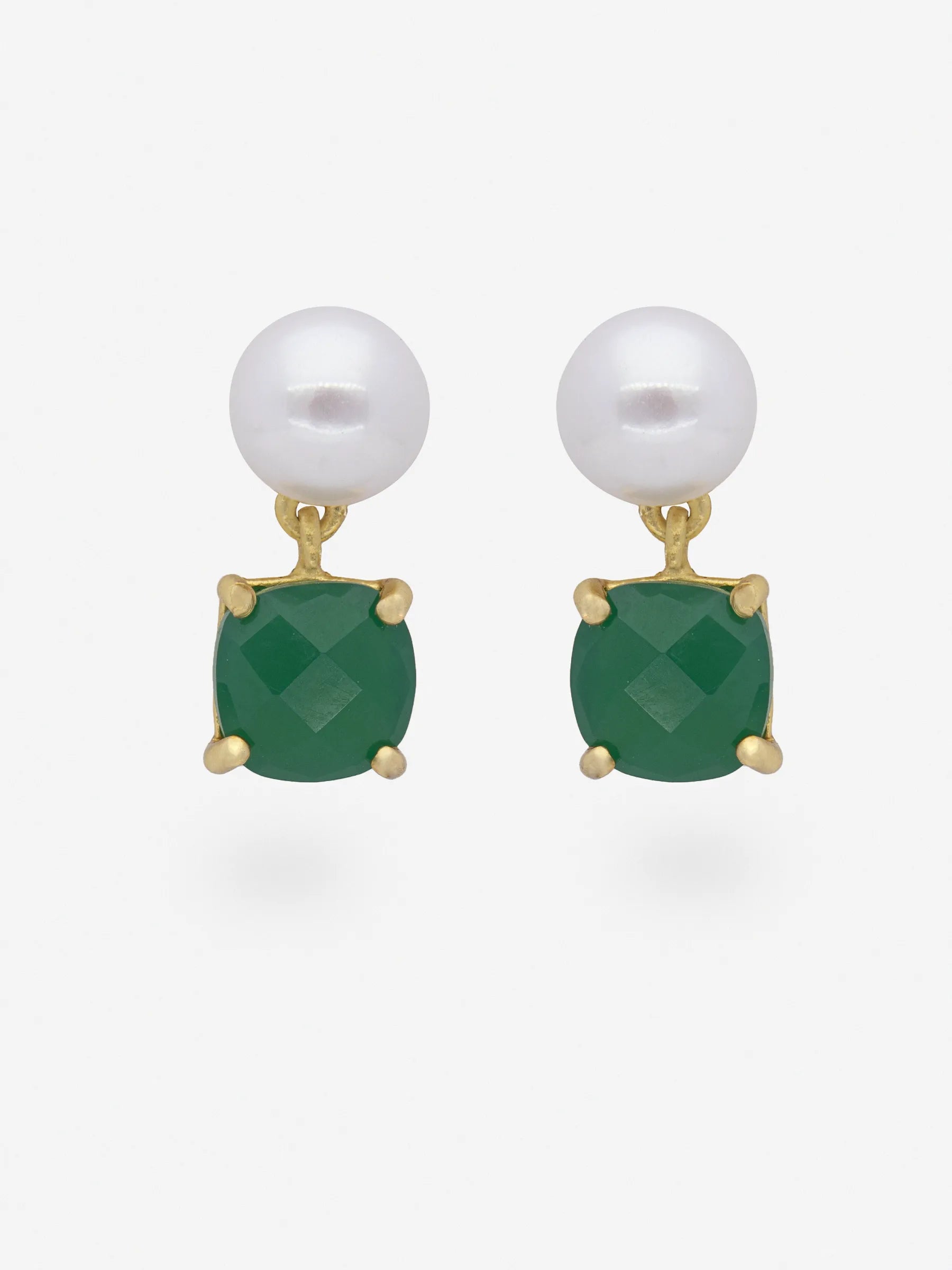 Gold plated 925 silver, pearls and green onyx earrings