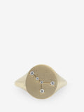 Anillo de plata esterlina con topacio blanco dibujando el signo zodiacal Cáncer.
