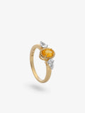 Anillo ovalado con piedra de citrino chapado en oro